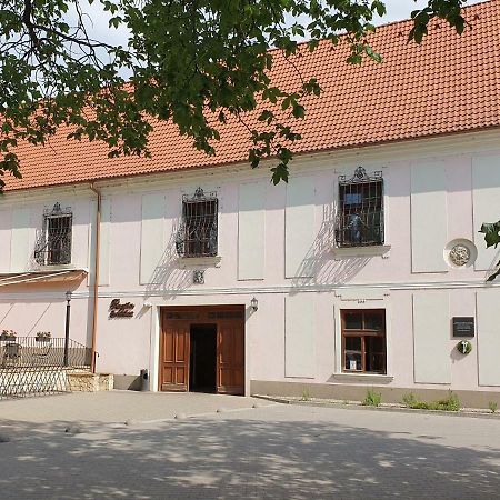Penzion Sessler *** Trnava Eksteriør billede