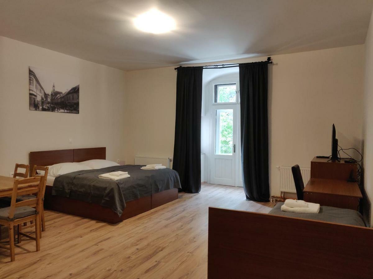 Penzion Sessler *** Trnava Eksteriør billede